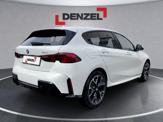 Bild 3: BMW 120d 5-Türer F70 B47