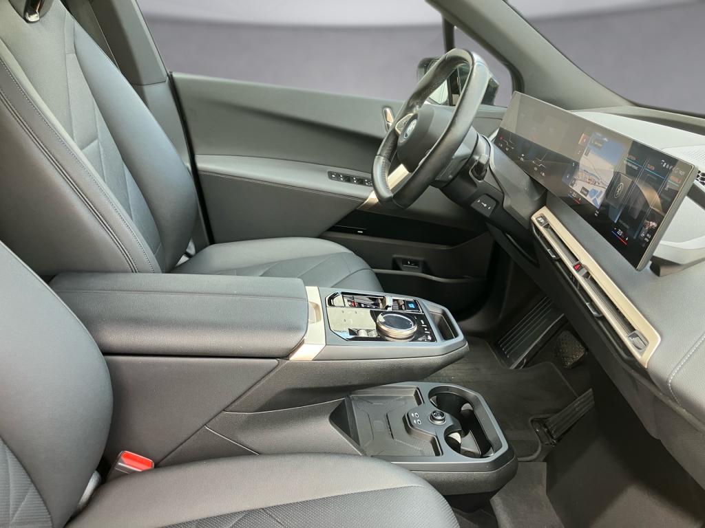 Bild 10: BMW iX xDrive40 I20 XE2