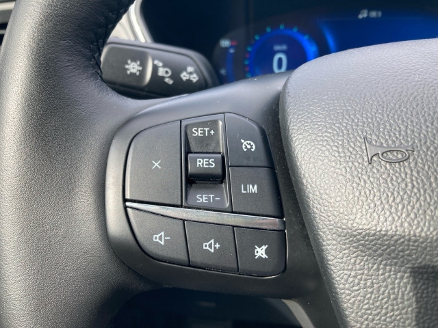 Bild 6: Ford Kuga 1,5 EcoBlue Titanium X Aut.