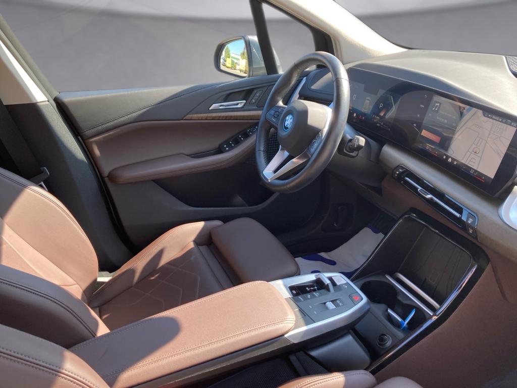 Bild 10: BMW 225e xDrive A.T. U06 PHEV