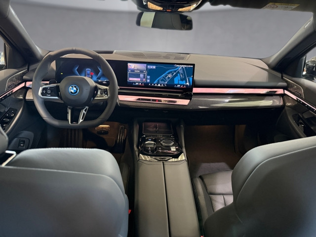 Bild 5: BMW i5 xDrive40 Touring