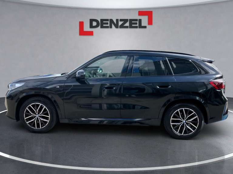 Bild 1: BMW iX1 xDrive30 U11 XE2