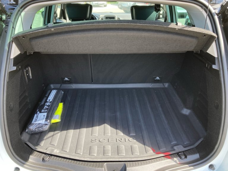 Bild 12: Renault Scenic TCe 140PF EDC Intens