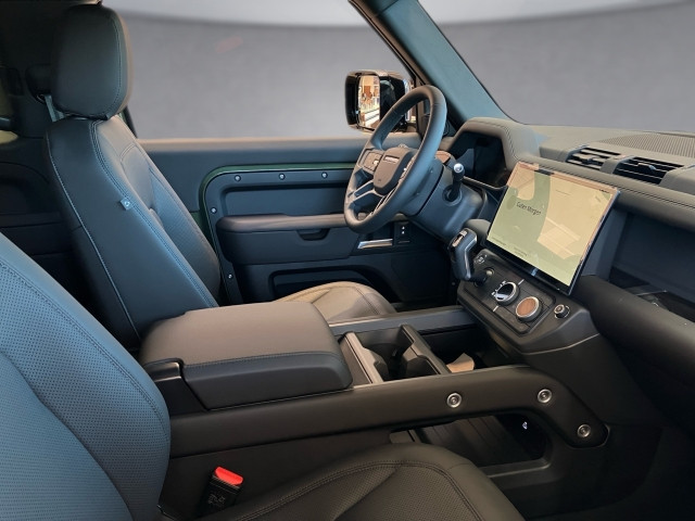 Bild 7: Land Rover Defender 90 D250 X-Dynamic SE