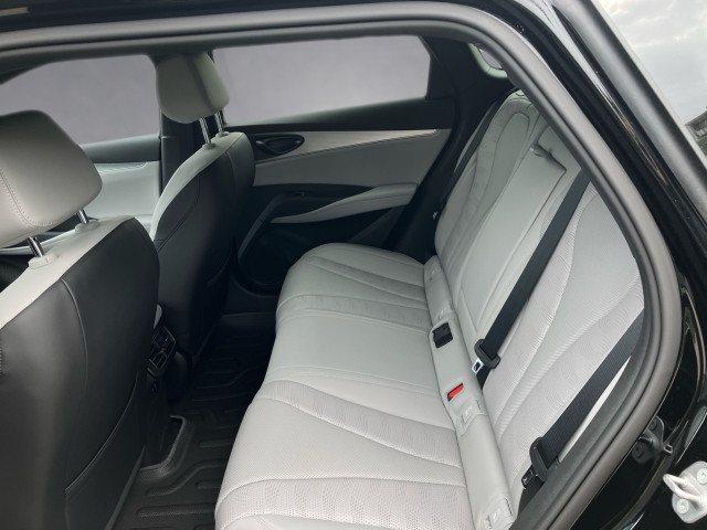Bild 8: BYD SEAL 6 DM-i Touring Comfort