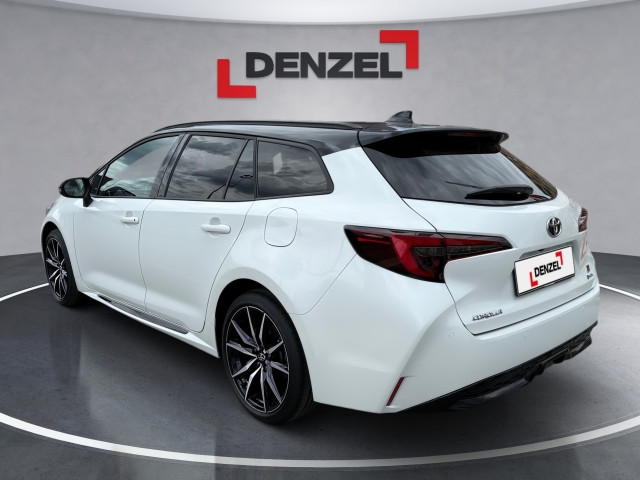 Bild 2: Toyota Corolla TS GR Sport 2,0-l-Hybrid