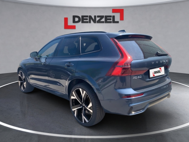 Bild 1: VOLVO PKW XC60 Ultra, T6 eAWD Plug-in Hybrid, Elektrisch/Benzin, Dark