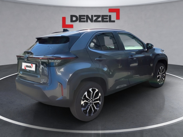 Bild 3: Toyota Yaris Cross - 1,5 l 4x4 HY  Active Drive