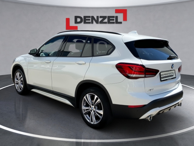 Bild 2: BMW X1 xDrive18d F48