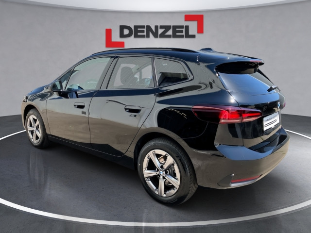 Bild 2: BMW 216i Active Tourer U06