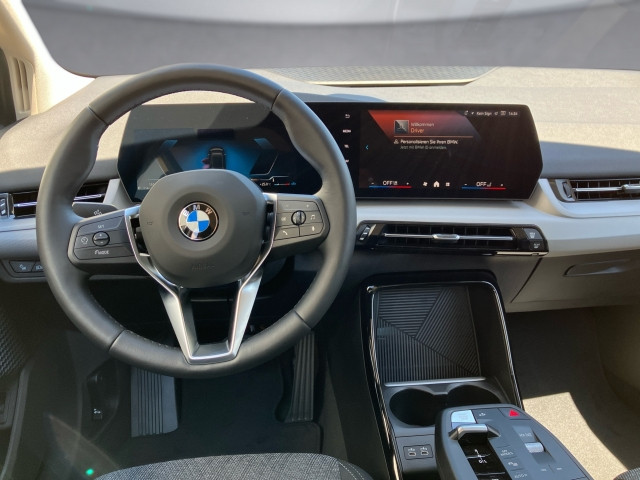 Bild 8: BMW 216i Active Tourer U06