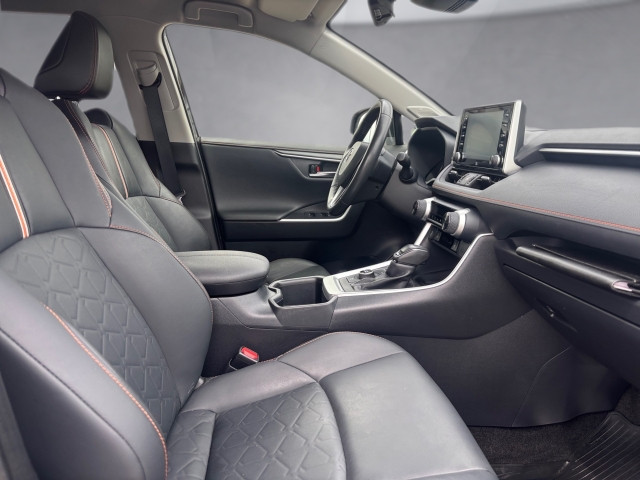Bild 10: Toyota RAV4 Active Drive 2,5, 222 PS 4x4 Hybrid