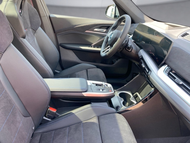 Bild 10: BMW X1 xDrive30e U11 XB2