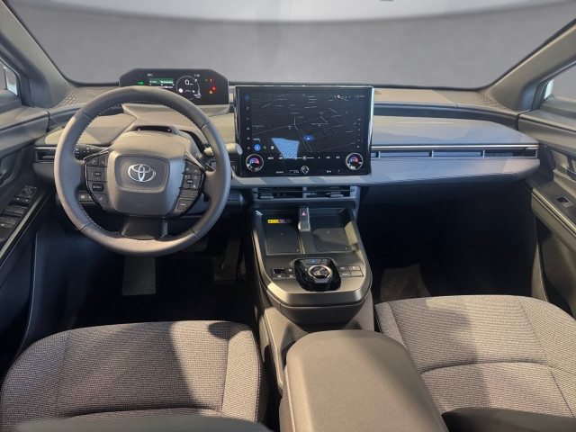 Bild 4: Toyota BZ4X Touring Teamplayer 591km Reichweite