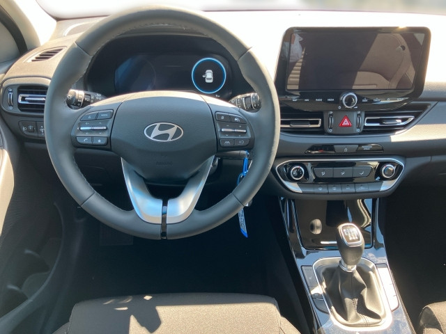 Bild 6: Hyundai i30 - PD GO 1.5 DPI