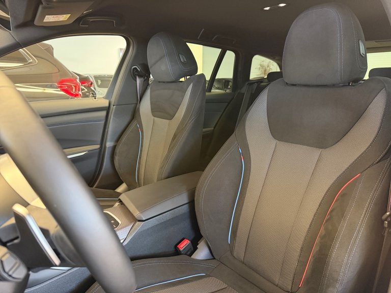 Bild 13: BMW 330e xDrive Touring G21