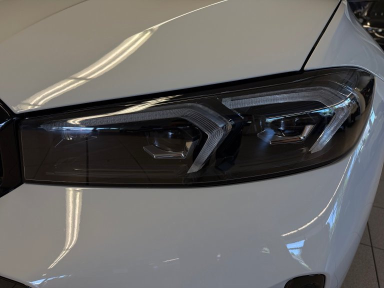 Bild 6: BMW 330e xDrive Touring G21