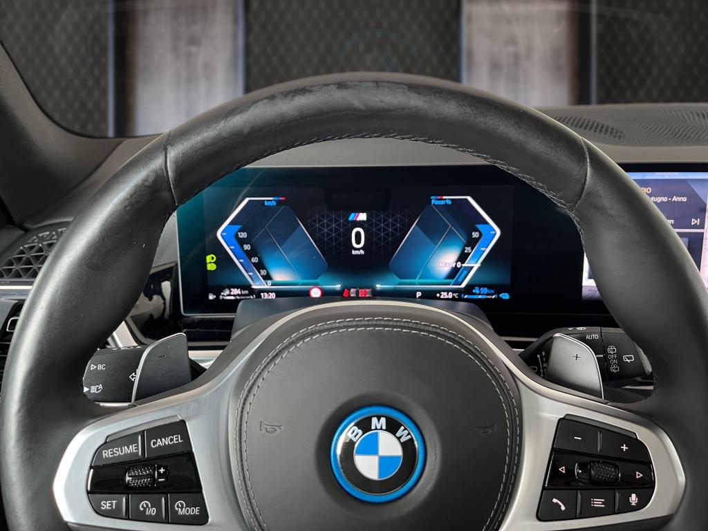 Bild 9: BMW X5 xDrive50e G05 XB1