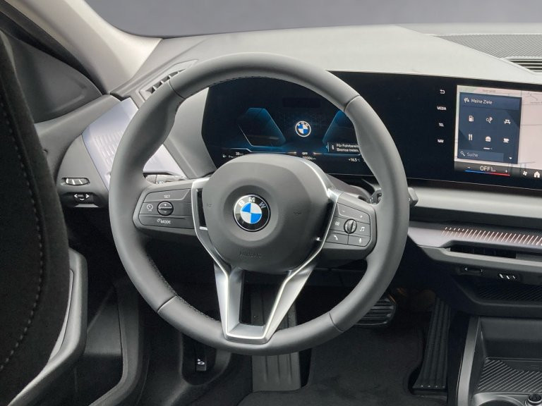 Bild 9: BMW 116 5-Türer F70