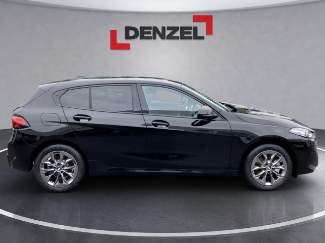 Bild 4: BMW 116 5-Türer F70
