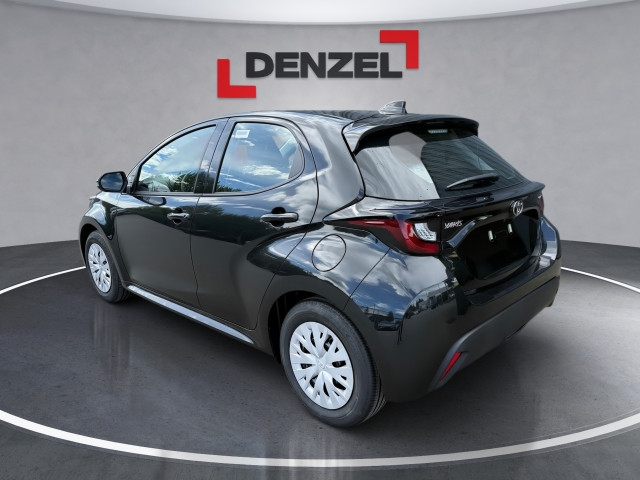 Bild 2: Toyota Yaris - 1,5 l Hybrid  Active
