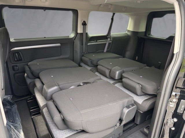 Bild 11: Toyota Proace Verso L2 5-türig Teamplayer 2,2L Diesel 8-S