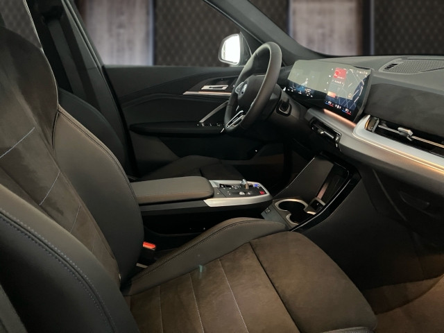 Bild 8: BMW iX1 eDrive20 U11 HB0