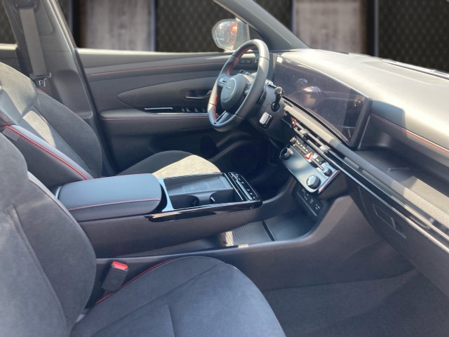 Bild 10: Hyundai Tucson NX4 N Line 1,6 T-GDi HEV 4WD AT t7hl2-P22/23/25-O20