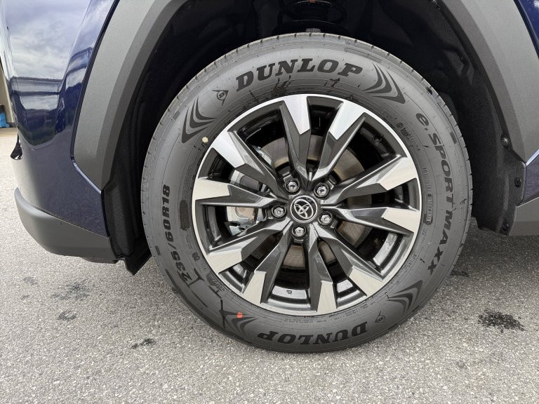 Bild 7: Toyota RAV4 5-Türer Teamplayer 2.5 Hybrid Automatikgetrie
