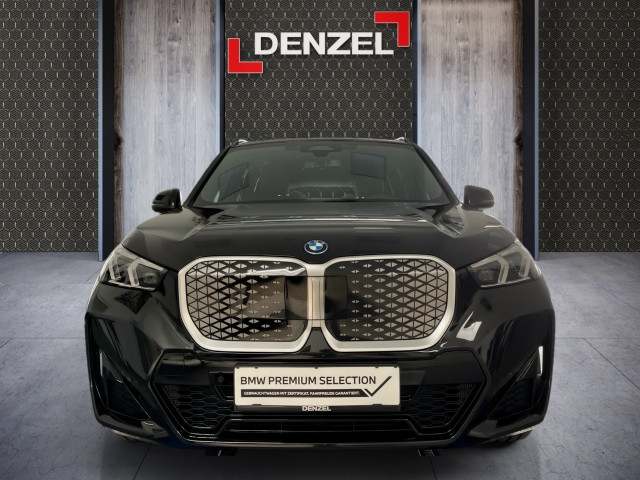 Bild 2: BMW iX1 eDrive20 U11 HB0