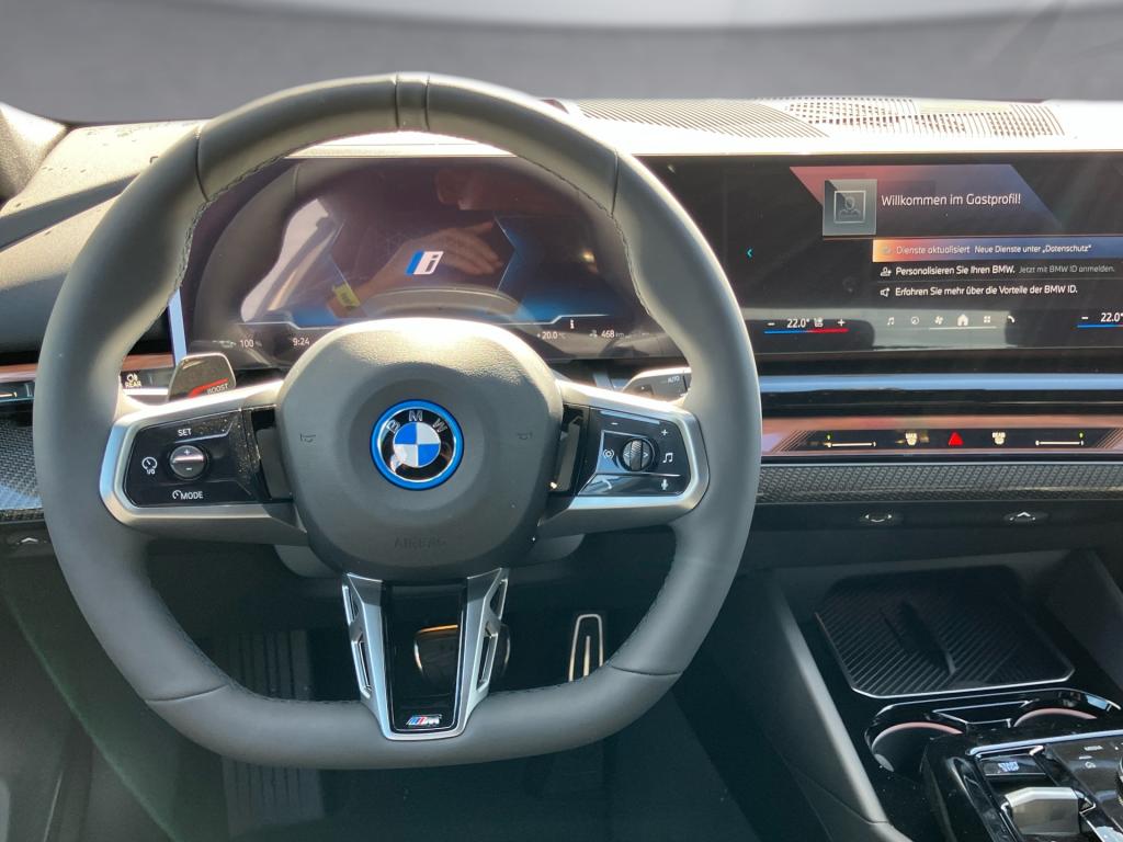 Bild 9: BMW i5 eDrive40 Touring