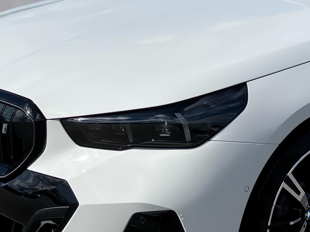 Bild 6: BMW i5 eDrive40 Touring