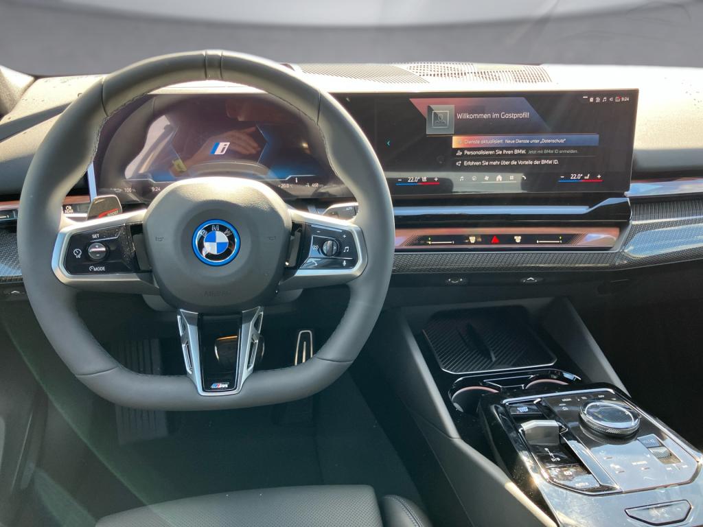 Bild 8: BMW i5 eDrive40 Touring