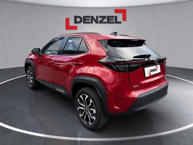 Bild 2: Toyota Yaris Cross SUV, 5-türig Active Drive 1,5 VVT-i Hy