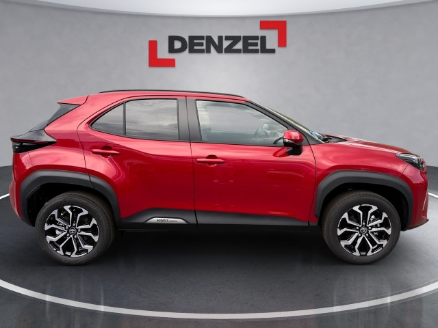 Bild 4: Toyota Yaris Cross SUV, 5-türig Active Drive 1,5 VVT-i Hy