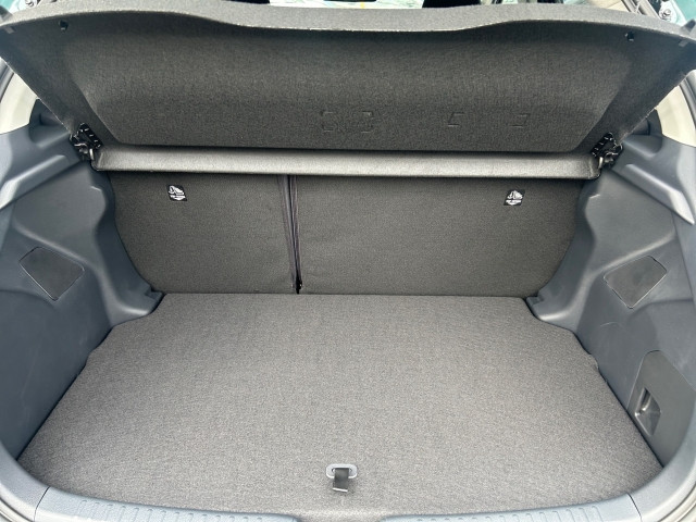 Bild 12: Toyota Yaris 5-Türer Teamplayer 1,5L Hybrid,  Syst. 85kW