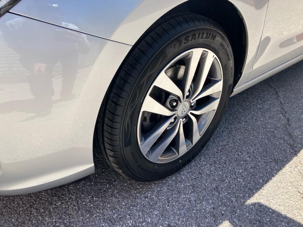 Bild 7: Hyundai i30 CW 1,0 T-GDI Sta