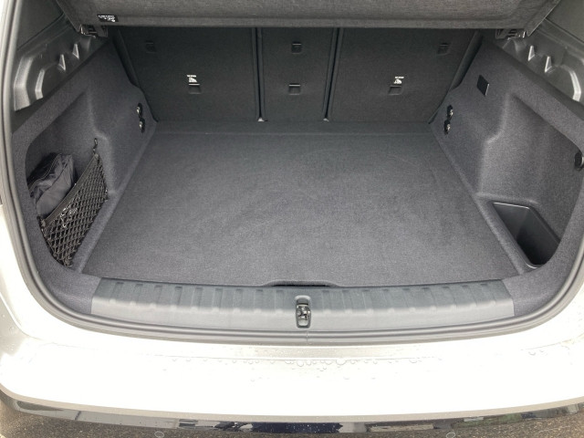 Bild 12: BMW iX1 xDrive30 U11