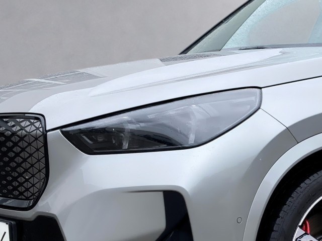 Bild 6: BMW iX1 xDrive30 U11
