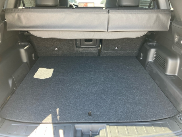 Bild 12: Mitsubishi Outlander PHEV 2,4 4WD Diam.Luxury Black Edt.AT 26