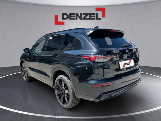 Bild 2: Mitsubishi Outlander PHEV 2,4 4WD Diam.Luxury Black Edt.AT 26