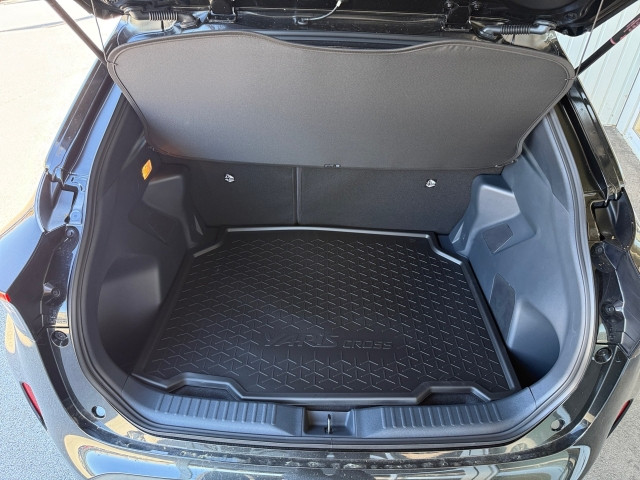 Bild 12: Toyota Yaris Cross SUV, 5-türig Active Drive 1,5 VVT-i Hy