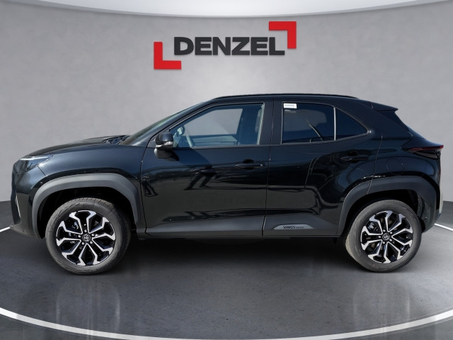 Bild 1: Toyota Yaris Cross SUV, 5-türig Active Drive 1,5 VVT-i Hy
