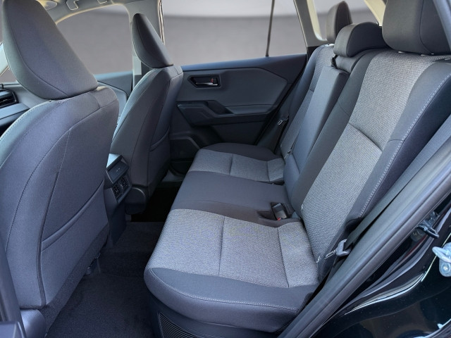 Bild 11: Toyota RAV4 5-Türer Teamplayer 2.5 Hybrid Automatikgetrie