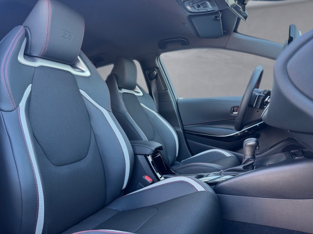 Bild 10: Toyota Corolla HB/TS Touring Sports GR Sport 2,0-l-Hybrid