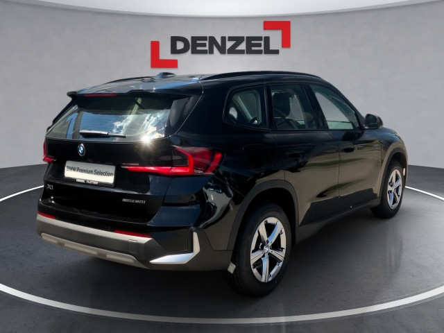 Bild 12: BMW X1 sDrive20i U11 B38