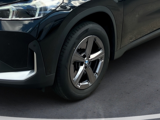 Bild 4: BMW X1 sDrive20i U11 B38