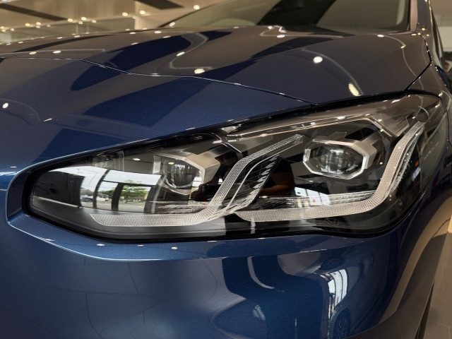 Bild 6: BMW 218i Active Tourer