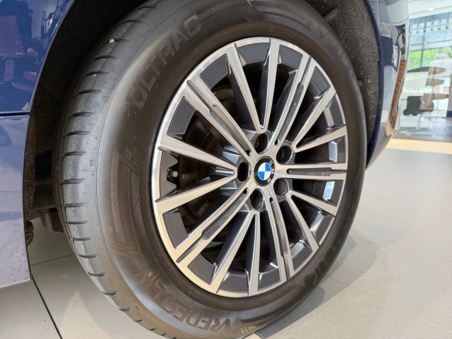 Bild 7: BMW 218i Active Tourer