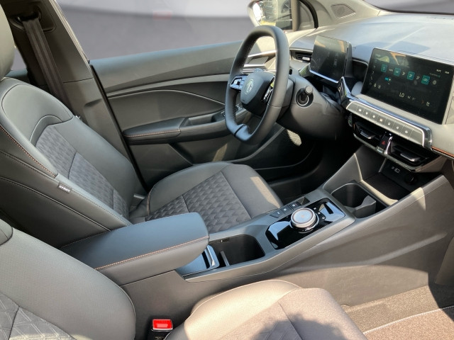 Bild 10: MG MG3 1,5 HEV Luxury MY25.5